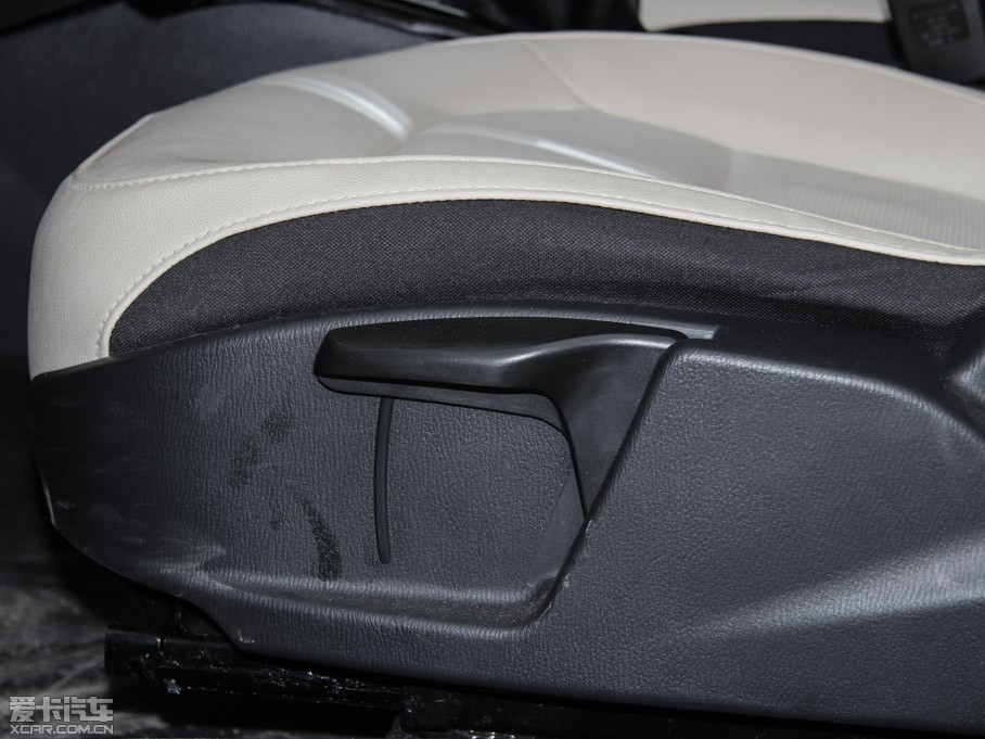 2015��?l��i)���V7 1.6L �ք�(d��ng)��(l��)Ȥ�� ��(gu��)IV