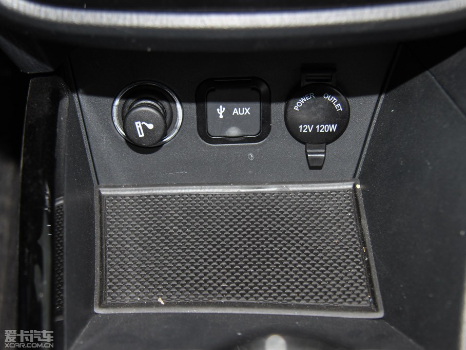 2015���V7 1.6L �քӘ�Ȥ�� ��IV