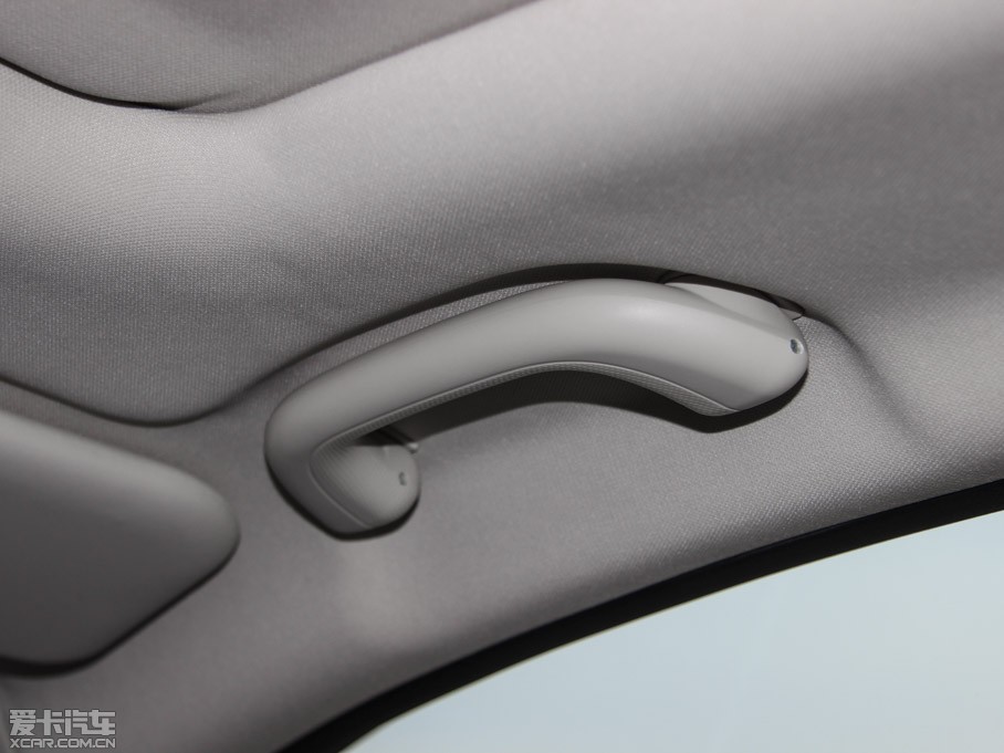 2015���V7 1.6L �քӘ�Ȥ�� ��IV