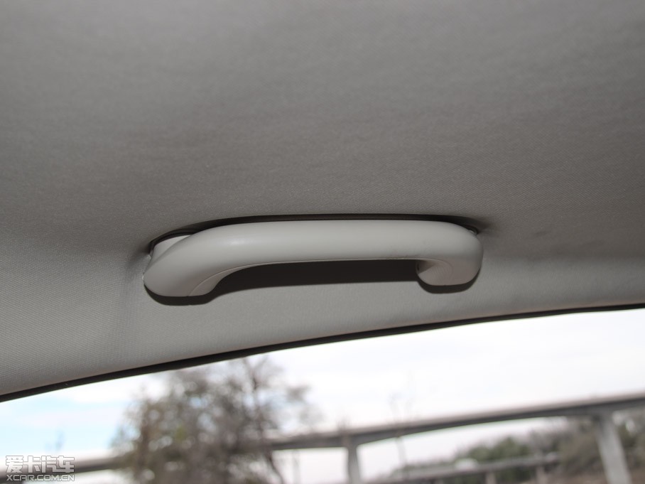 2015���V7 1.6L �քӘ�Ȥ�� ��IV