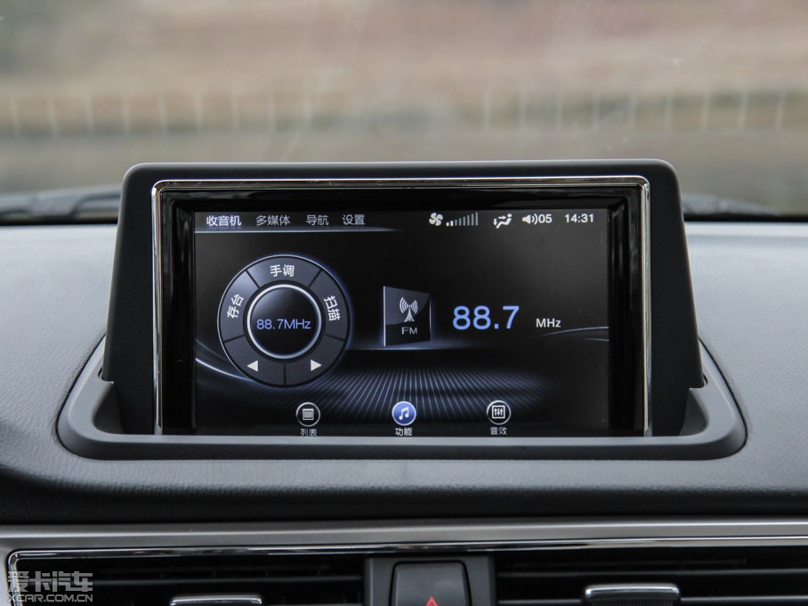 2015���V7 1.6L �քӘ�Ȥ�� ��IV