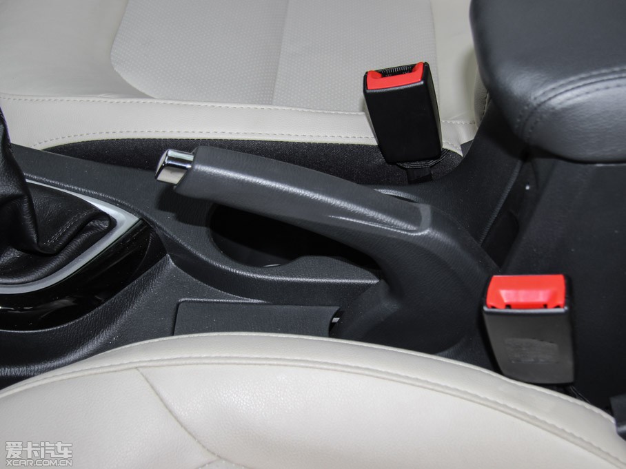 2015���V7 1.6L �քӘ�Ȥ�� ��IV