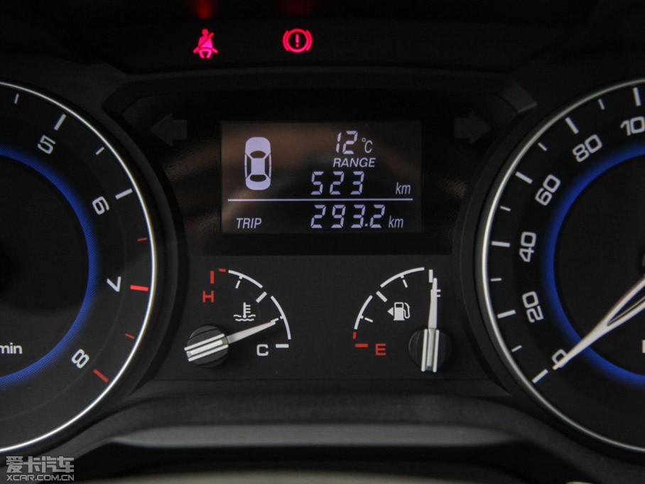 2015���V7 1.6L �քӘ�Ȥ�� ��IV