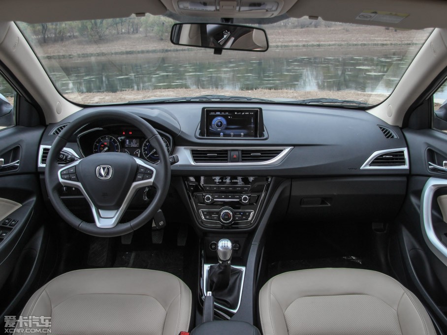 2015���V7 1.6L �քӘ�Ȥ�� ��IV