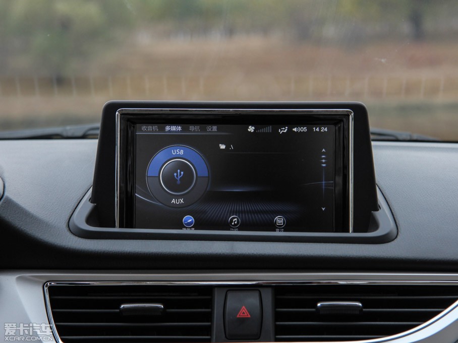 2015���V7 1.6L �քӘ�Ȥ�� ��IV