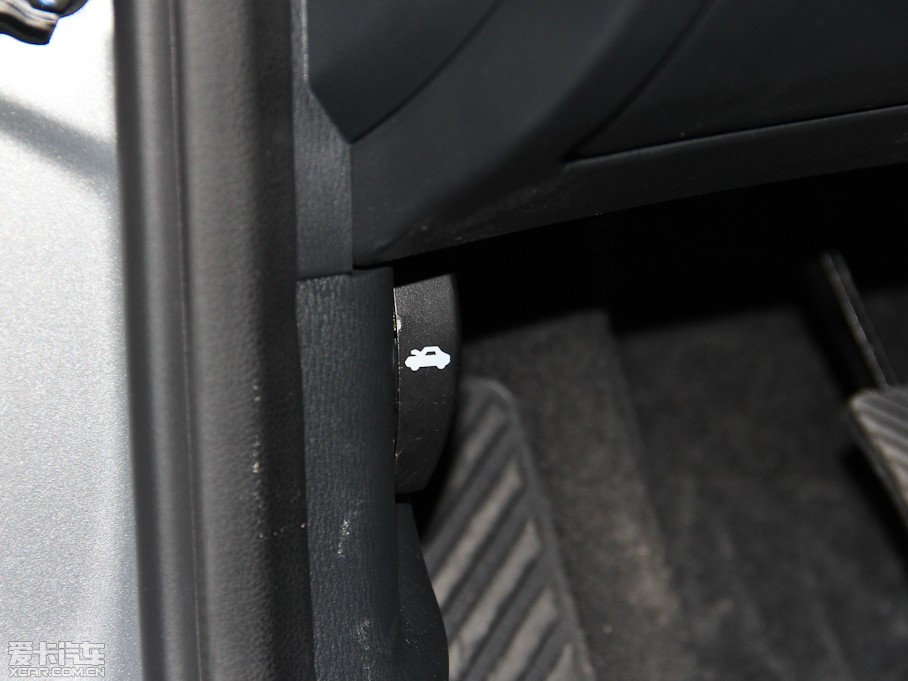 2015?li)V7 1.6L ք(dng)(l) (gu)IV