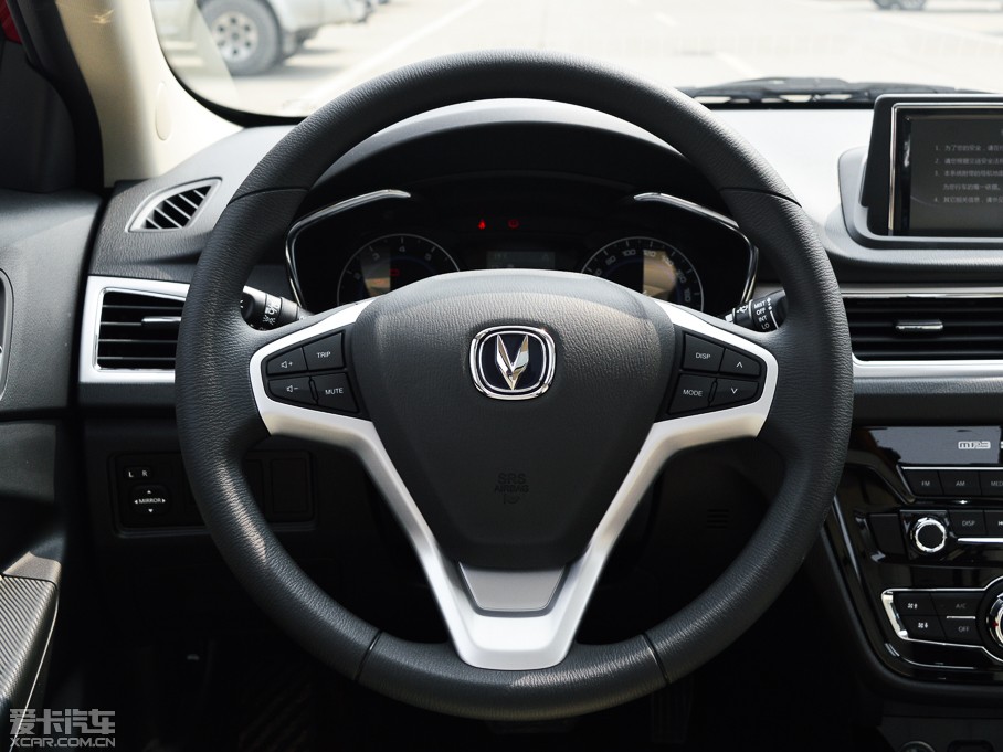 2015V7 1.6L Զ IV