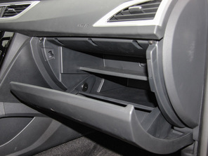 長安乘用車2015款悅翔V7