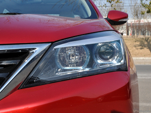 長安乘用車2015款悅翔V7