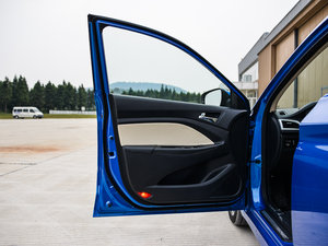 20151.6L ԄӘȤ IV {λ܇T