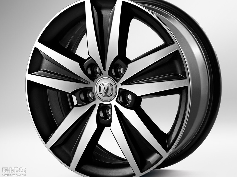 2015���݄� 1.6L �Ԅ����F��