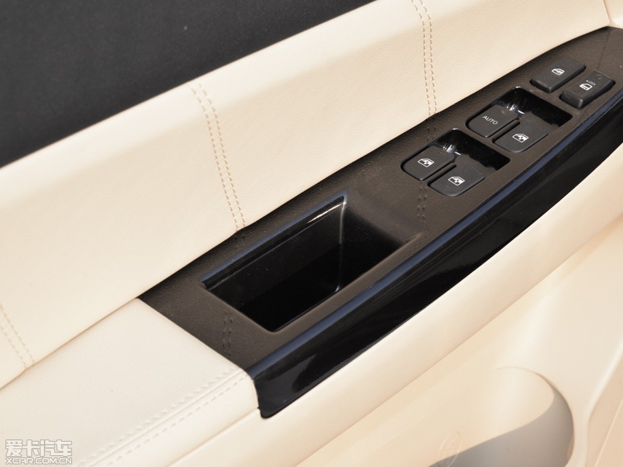 2015݄ 1.6L քӺA IV