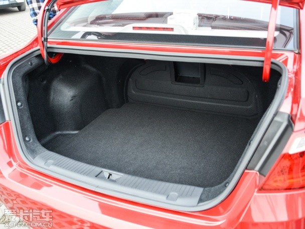 長安乘用車2015款逸動(dòng)