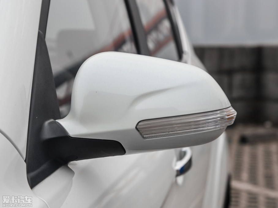 2015LCS35 1.6L ԄF IV