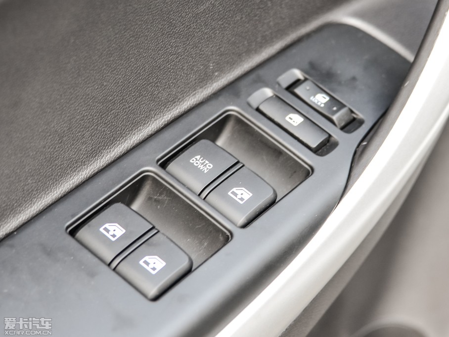 2015LCS35 1.6L ԄF IV