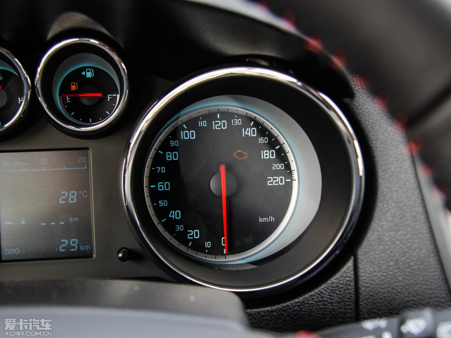 2015���L��CS35 1.6L �քӺ��A�� ��V