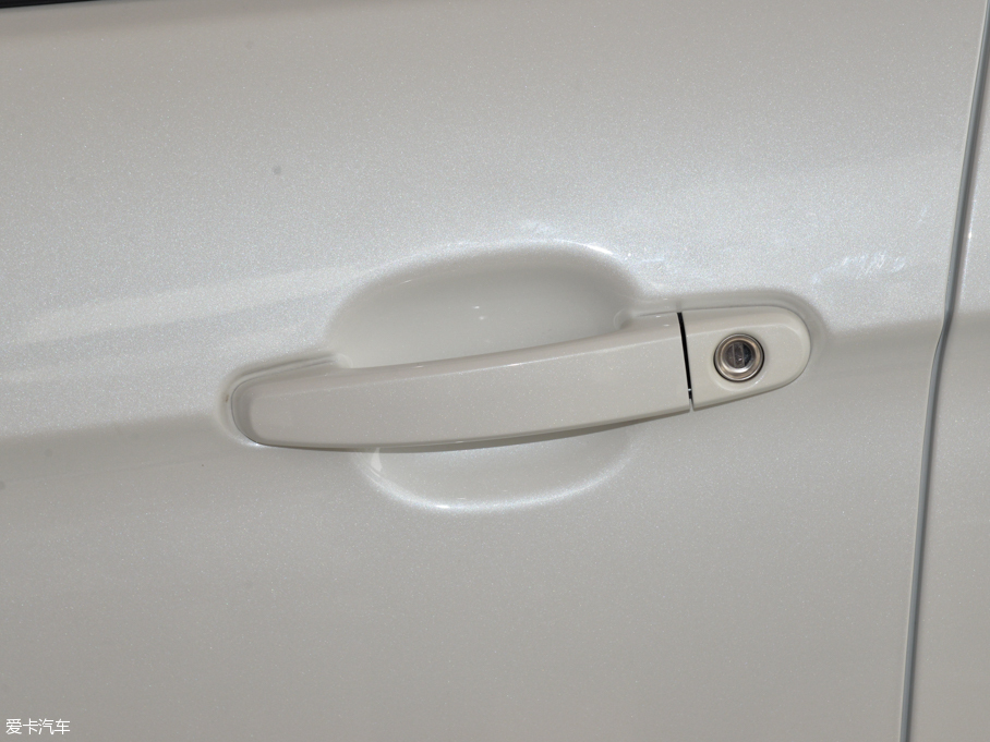 2015���L��CS35 1.6L �քӺ��A�� ��IV