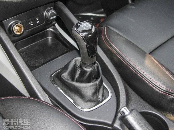 長安乘用車2015款長安CS35