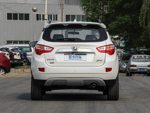 2015款1.6L 手动豪华型 国V 正后	