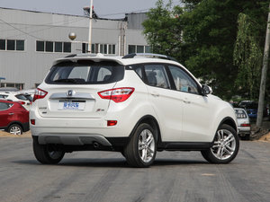 2015款1.6L 手动豪华型 国V 整体外观