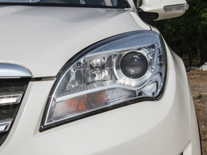 2015款1.6L 手动豪华型 国V 大灯