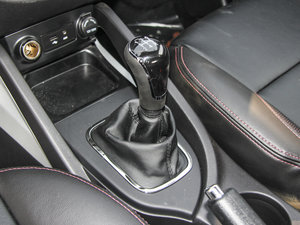 2015款1.6L 手动豪华型 国V 换挡杆