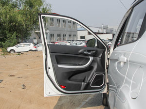 2015款1.6L 手动豪华型 国V 驾驶位车门