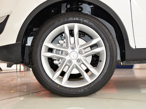 2015款1.6L 手动豪华型 国IV 轮圈