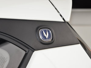 2015款1.6L 手动豪华型 国IV 细节外观