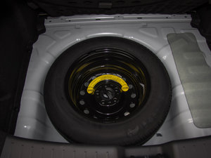 2015款1.6L 手动锐酷型 国IV 车钥匙