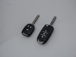 2015款1.6L 手动锐酷型 国IV 车钥匙