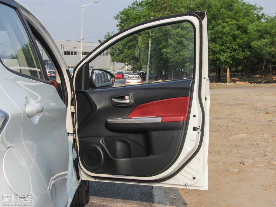 2015 1.4L ք촰 IV