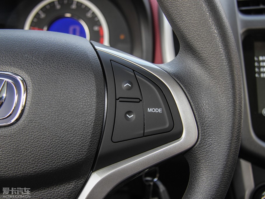 2015 1.4L ք촰 IV