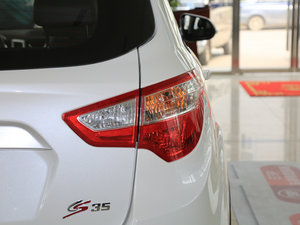 2016款1.6L 手动豪华型 国V 尾灯