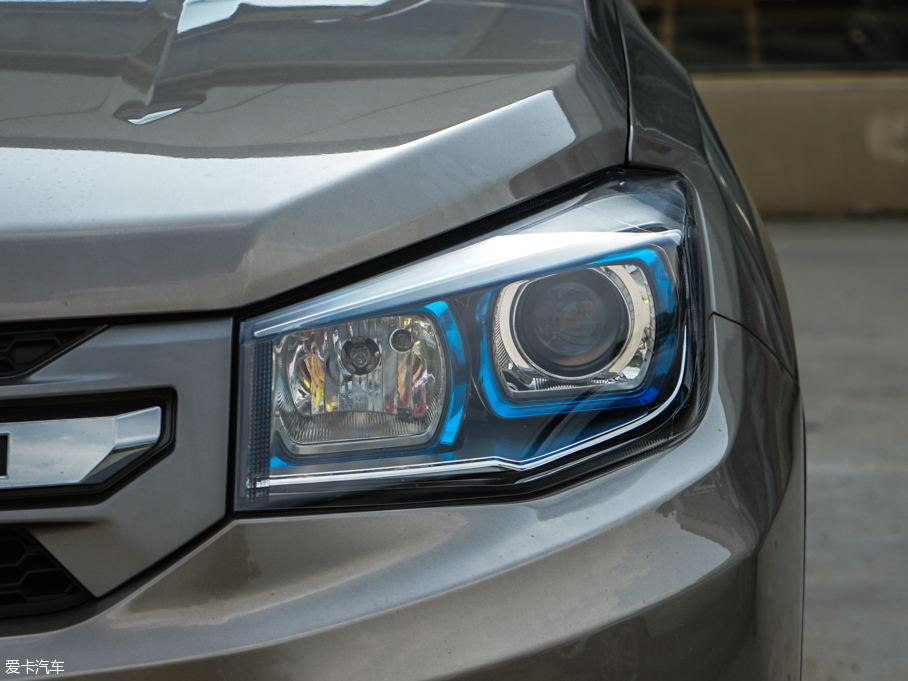 2016LCS75 1.8T ԄӾӢ V