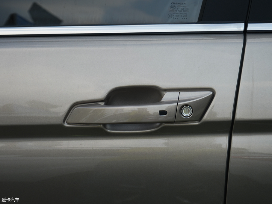 2016LCS75 1.8T ԄӾӢ V