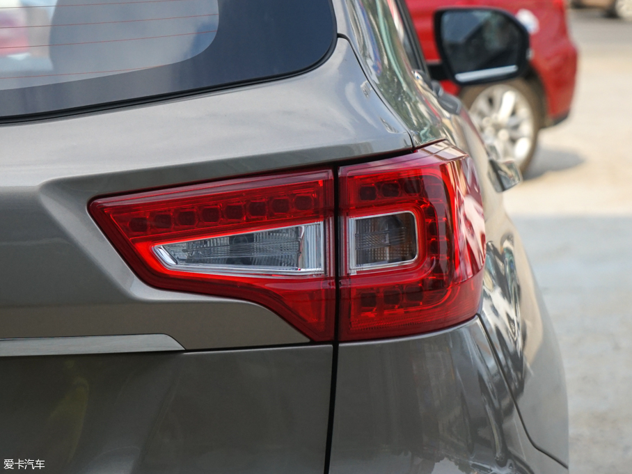 2016LCS75 1.8T ԄӾӢ V