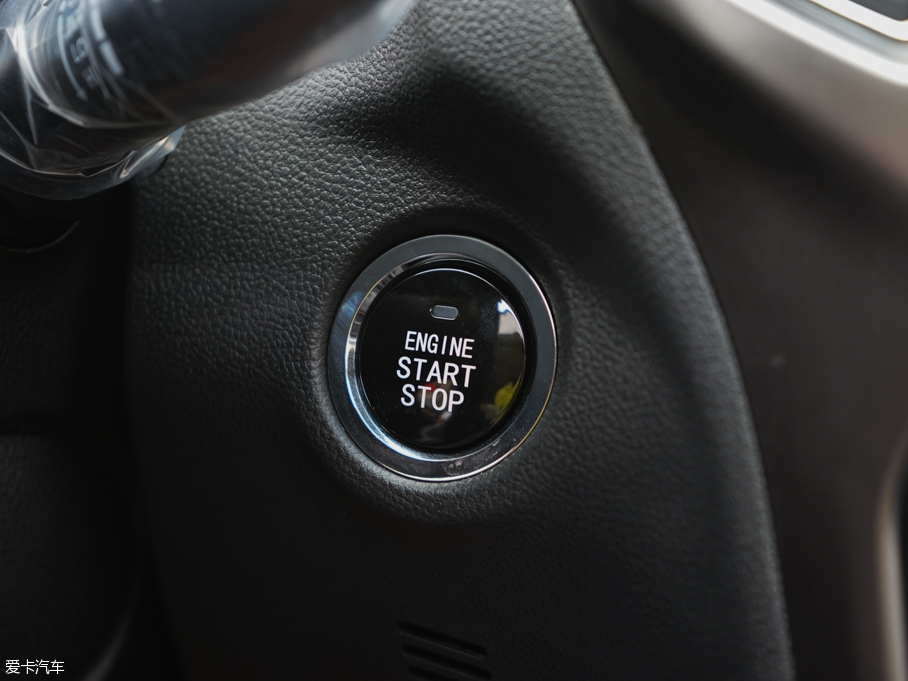 2016LCS75 1.8T ԄӾӢ V