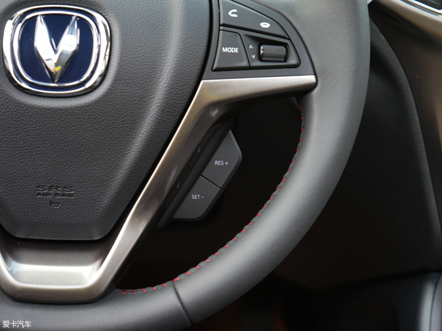 2016L(zhng)CS75 1.8T Ԅ(dng)Ӣ (gu)V