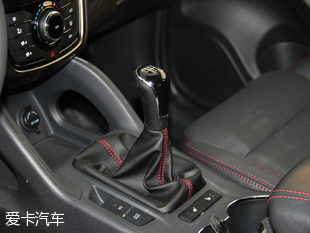 長安乘用車2016款長安CS75