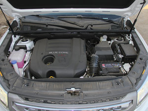 2016款1.8T 自动尊贵型 国IV 发动机
