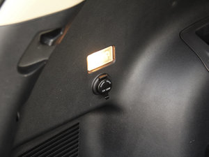 2016款1.5T 手动卓越型 空间座椅