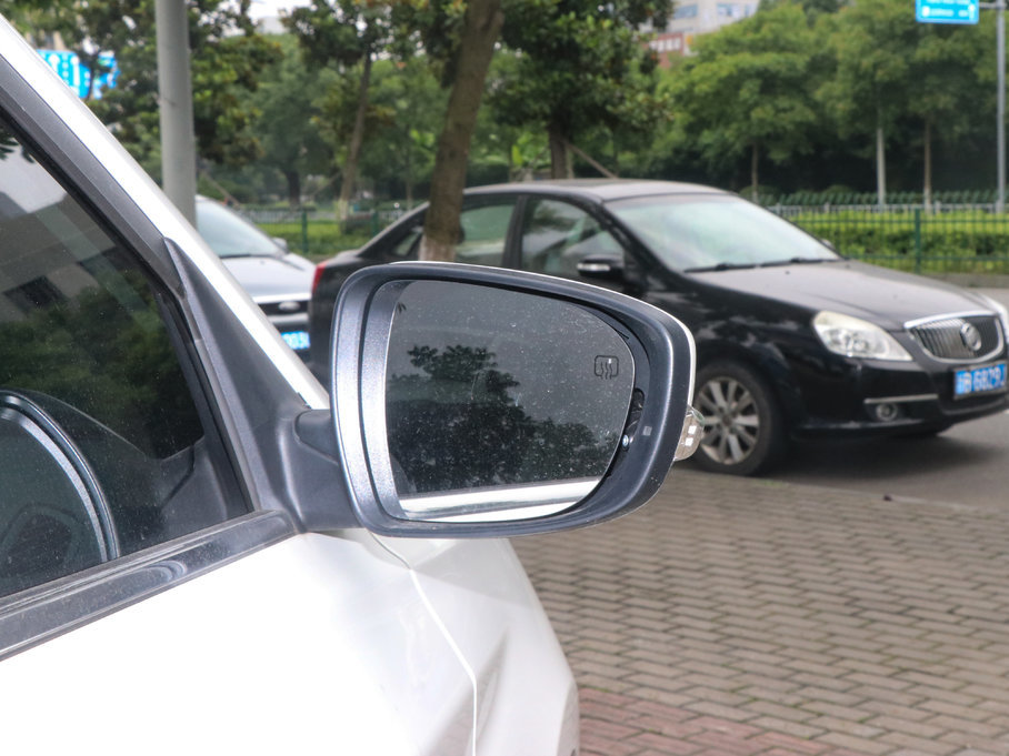 2016V7 1.6L Ԅ(dng)(l) (gu)V