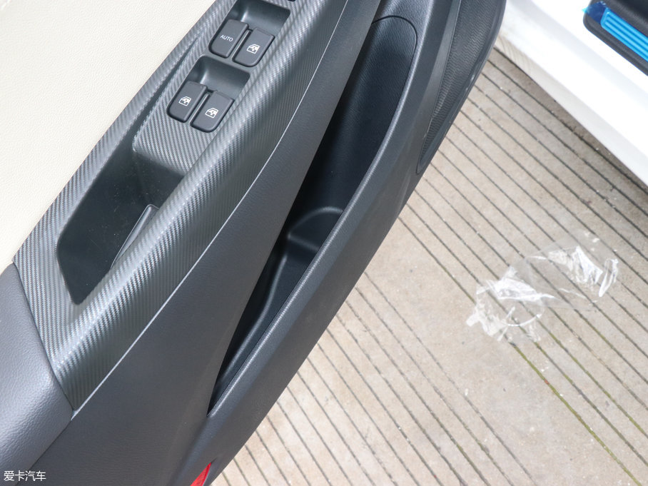 2016V7 1.6L ԄӘ V