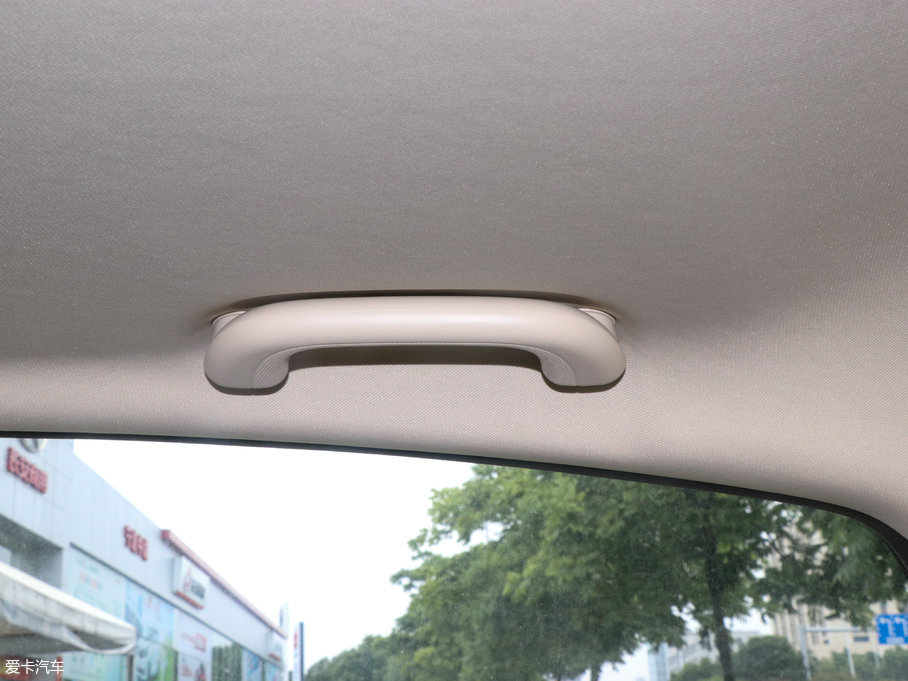 2016V7 1.6L ԄӘ V