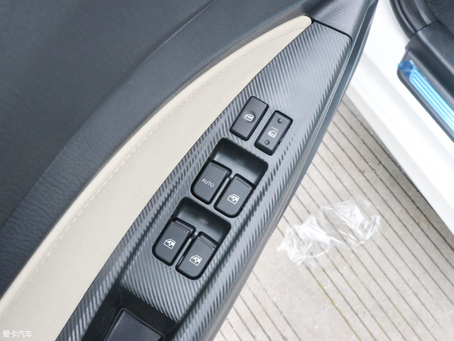 2016V7 1.6L ԄӘ V