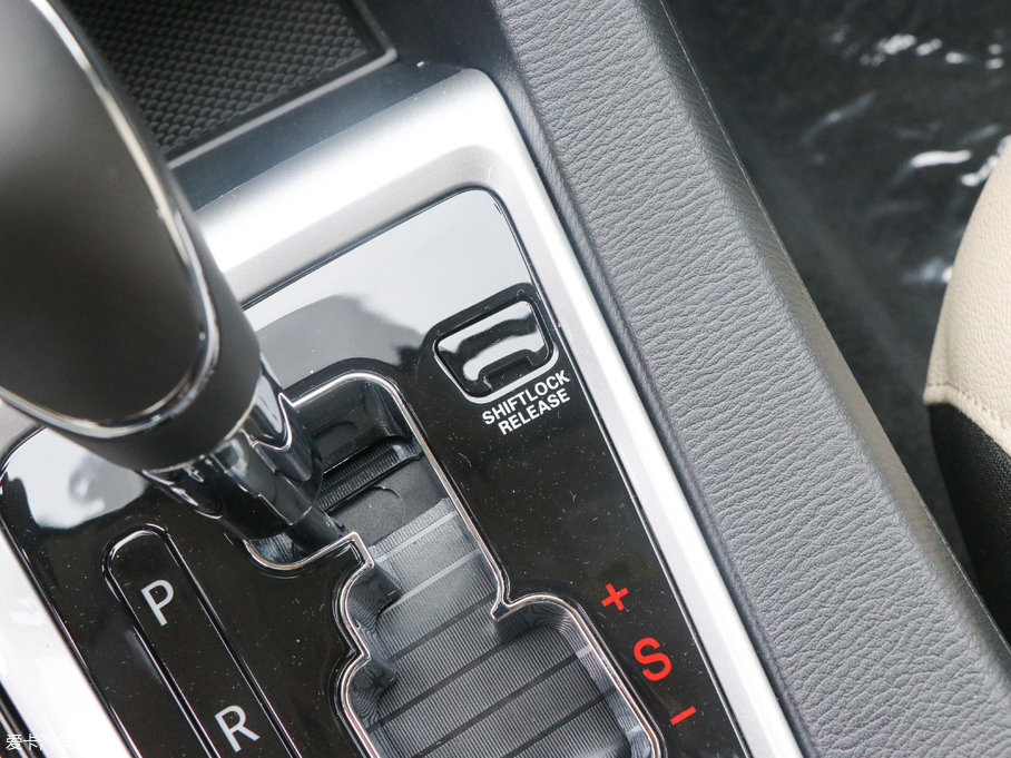 2016V7 1.6L ԄӘ V