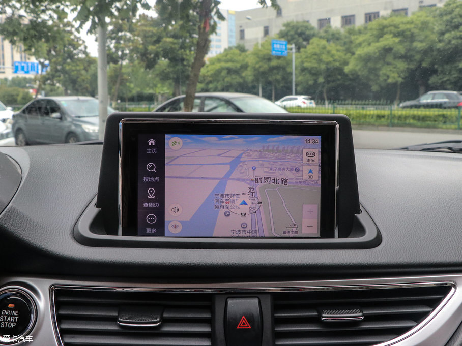 2016���V7 1.6L �ԄӘ����� ��V