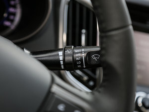 2016款1.6L 自动风尚型 中控区