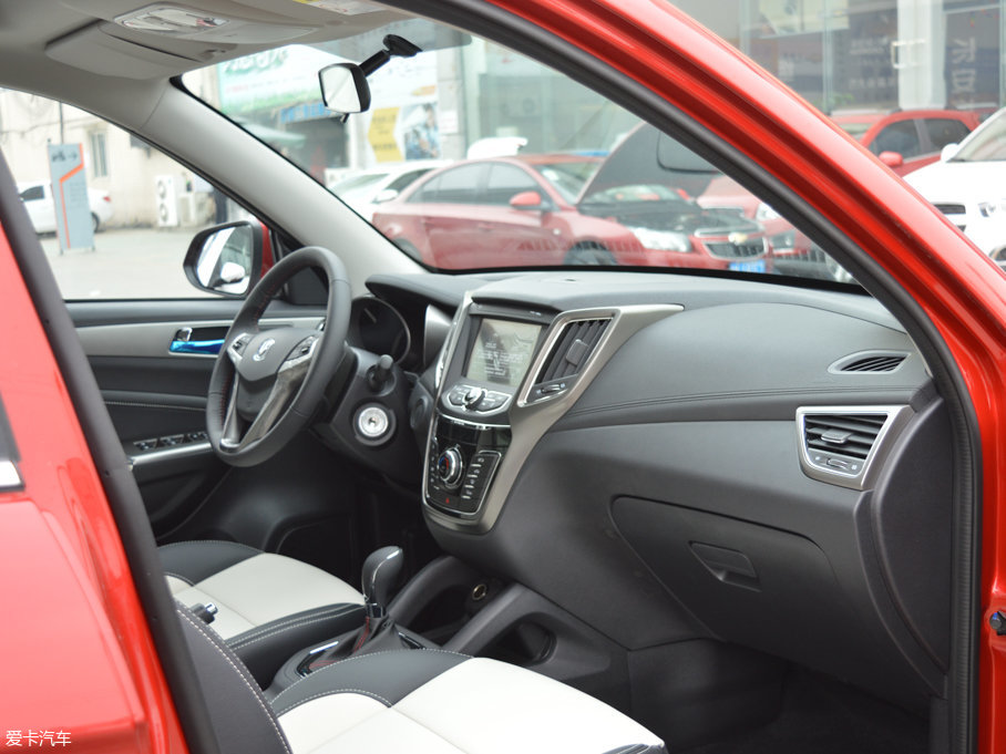 2017���L��CS35 1.6L �ԄӺ��A��